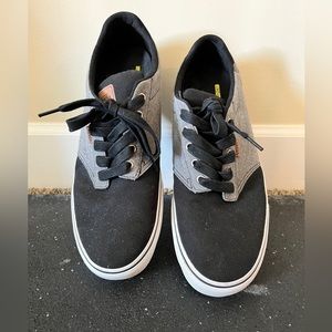 Men’s Vans black/grey sneakers